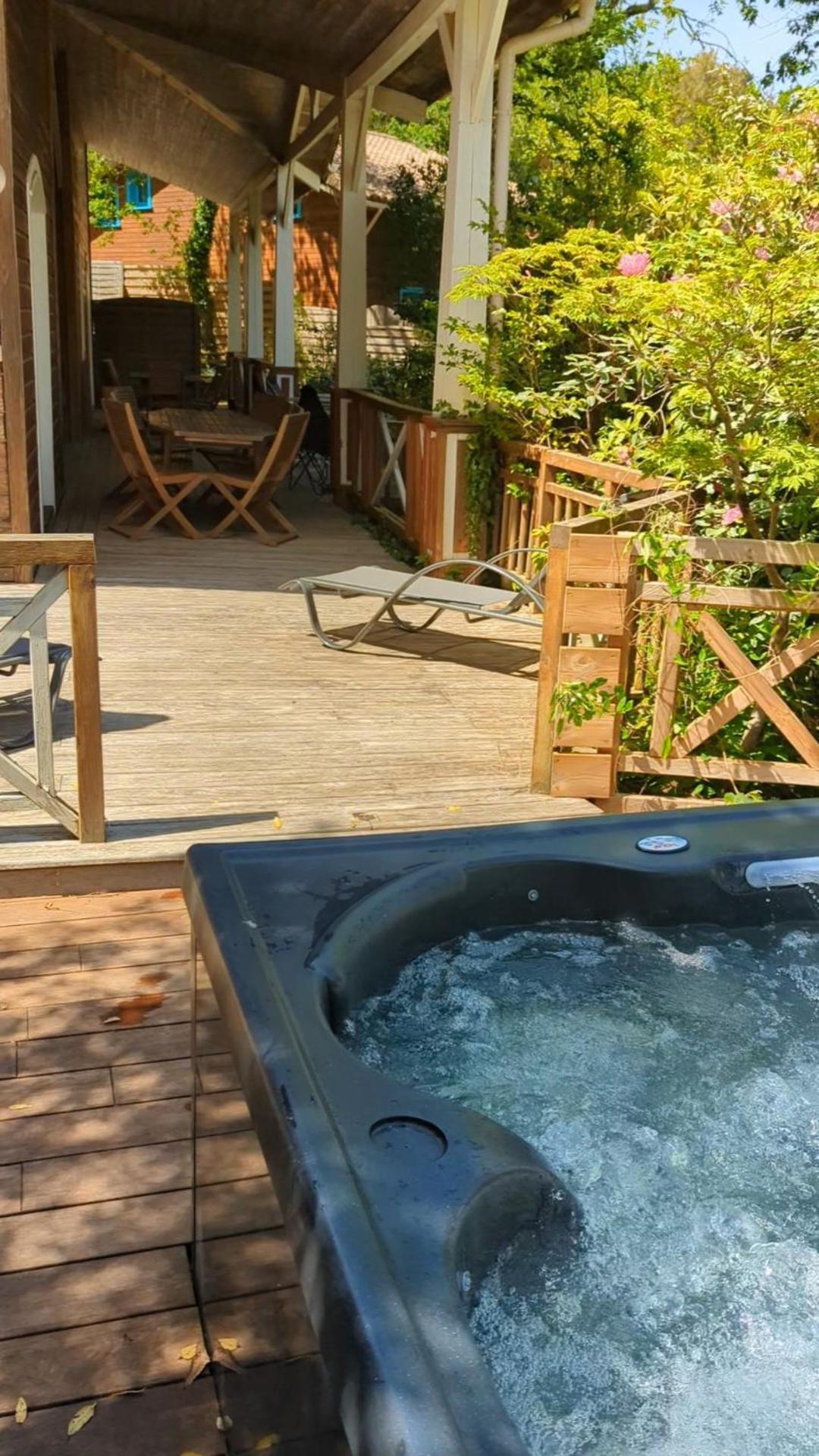 Village Nature Et Ocean A Cote De La Plage Avec Piscine Et Jacuzzi Messanges  Pokoj fotografie